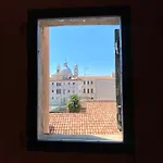 Ca Romantica a spacious apartment at ACCADEMIA